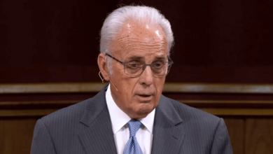 John MacArthur Net Worth